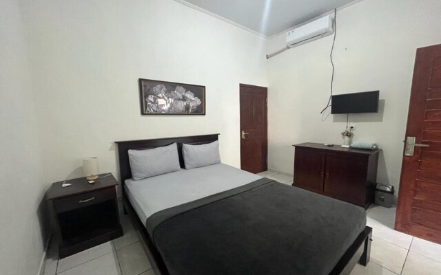 OYO 93482 Penginapan Tenang Lovina