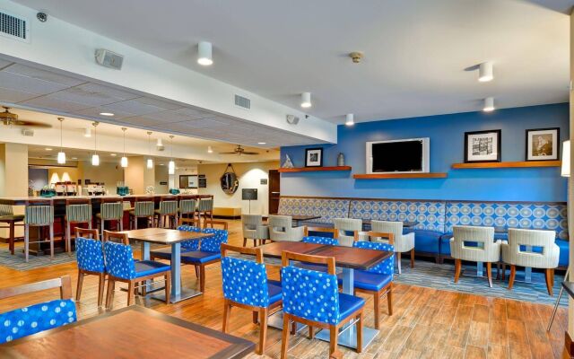 Hampton Inn by Hilton New Bedford/Fairhaven