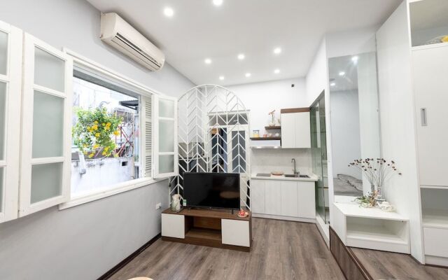Hover House