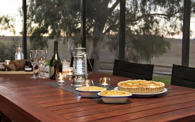 Colenso Country Retreat