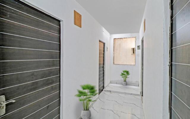 Oyo 90151 Relax Inn Plaza