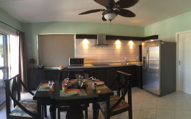 Landslake Apartments
