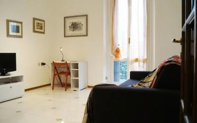 Milano Shopping District Apartment