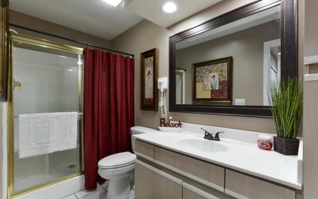 Little House on the Fairway