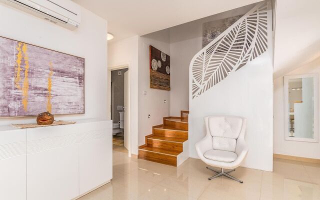Amazing Home in Martinscica With Wifi and 3 Bedrooms