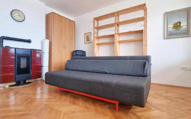 Opatija 10 Apartment with parking, 300m to the sea