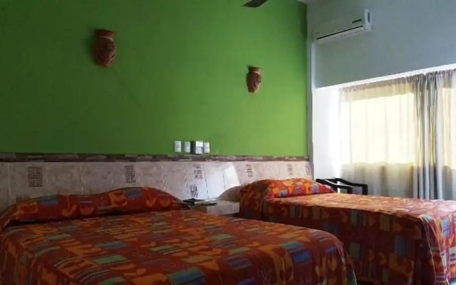 Hotel La Quinta Avenida