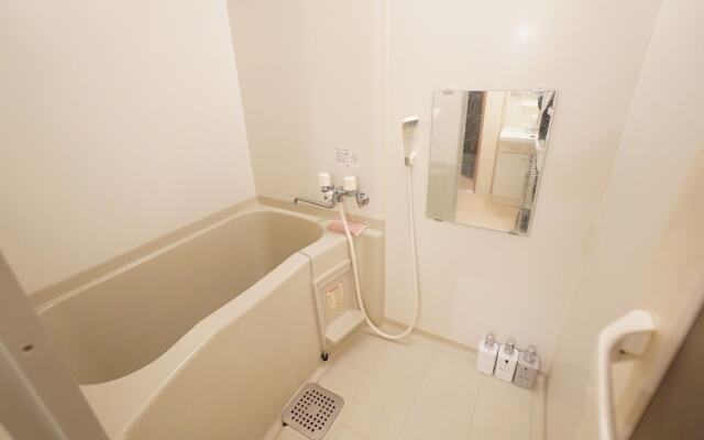 IK Minami6Jo Residence 1003