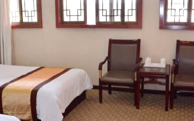 Wudang Mountain Tianyi Holiday Hotel