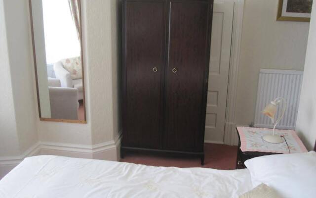 Bron Orme Hotel