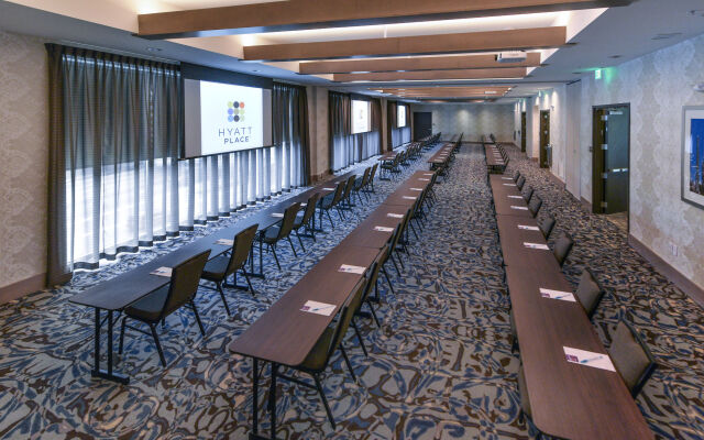 DoubleTree by Hilton Asheville Downtown