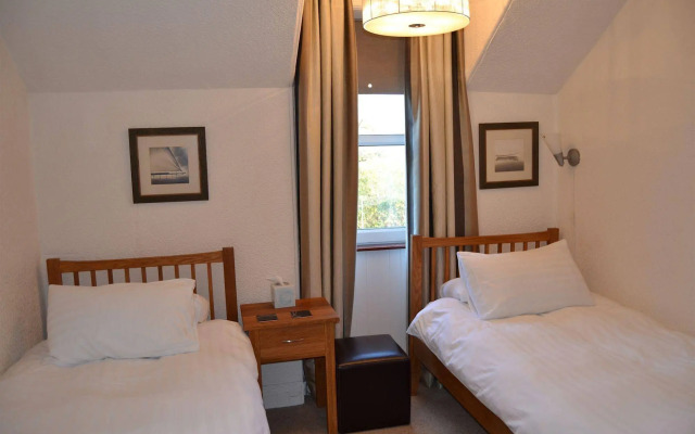 Ravenswood Guest House