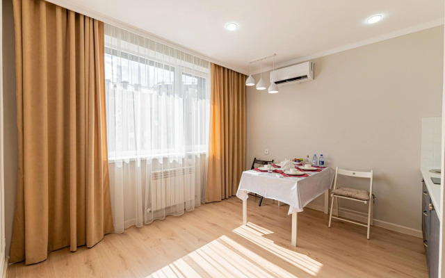 Золотой Квадрат