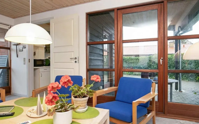 Cozy Holiday Home in RÃ¸dby With Beach Nearby