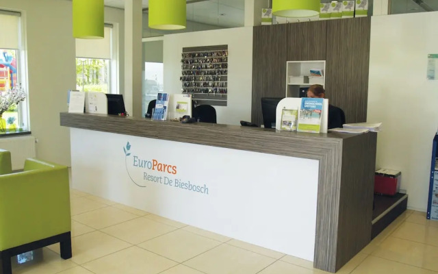 Well-maintained Chalet Near Biesbosch