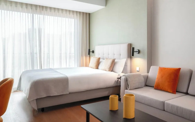 limehome Lisbon Defensores de Chaves