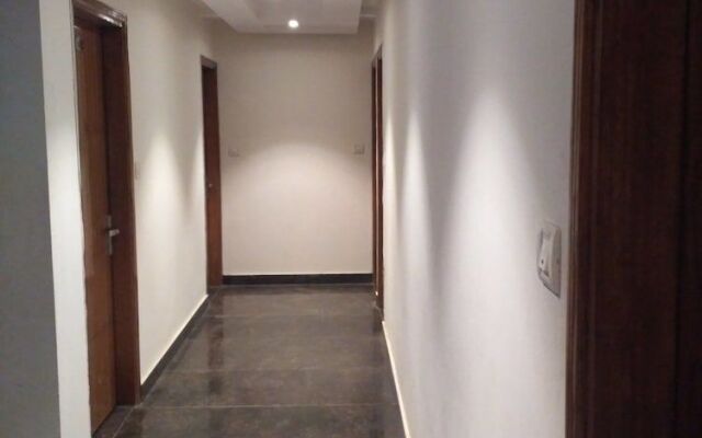 Hotel Rama Deluxe Paharganj