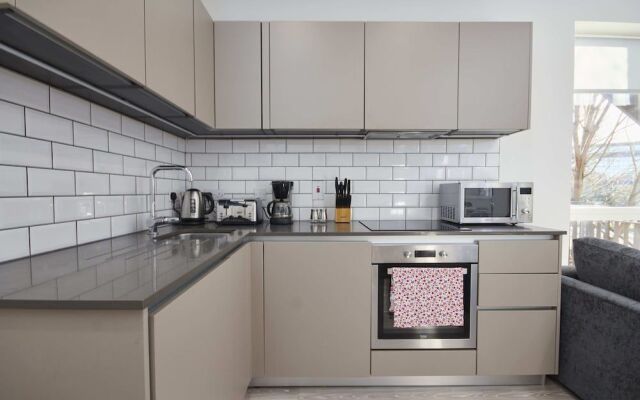 Luxury Central Stevenage Apartment