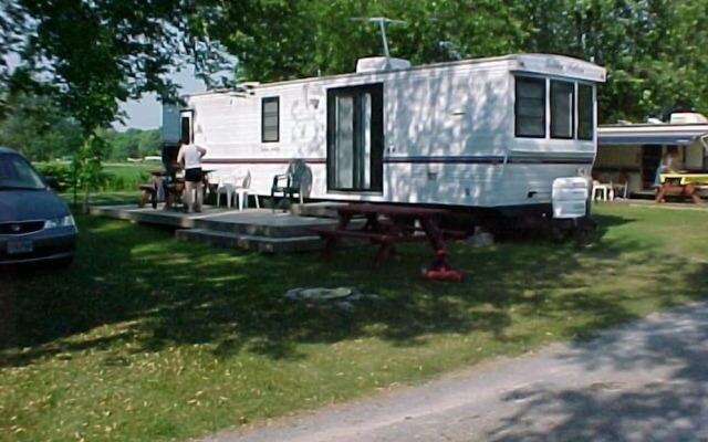 Sandbanks Beach Resort