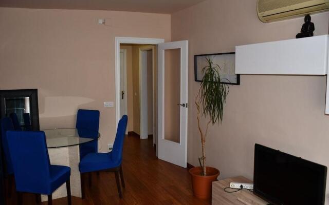 Three Bedroom Apartment in Sants