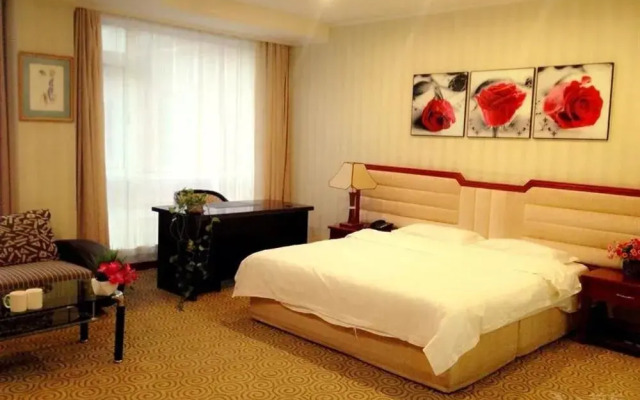 Yatai Hotel