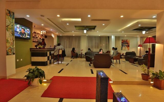 Rahnile Hotel