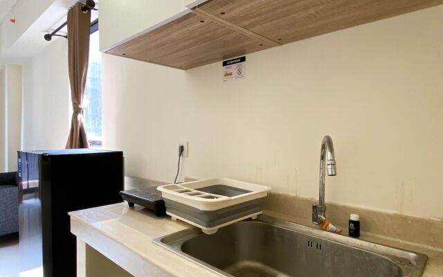 Homey And Minimalist 2Br At Meikarta Apartment