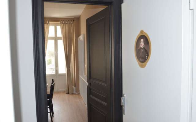 L'Empereur, sa Femme et le petit Prince