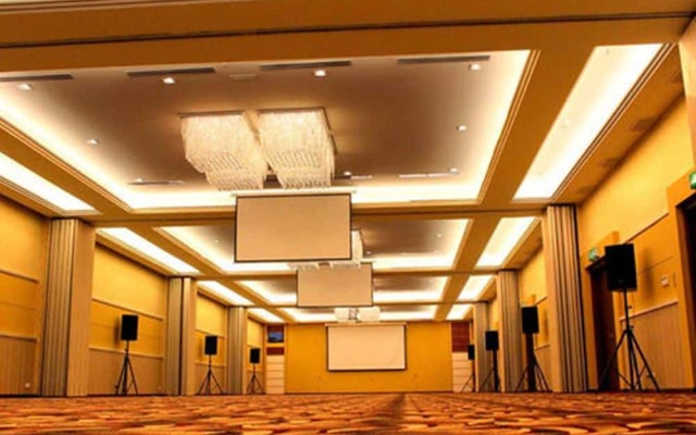Nova Highlands Resort & Residence