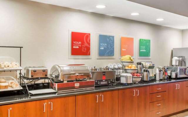 Comfort Inn & Suites West Chester - North Cincinnati