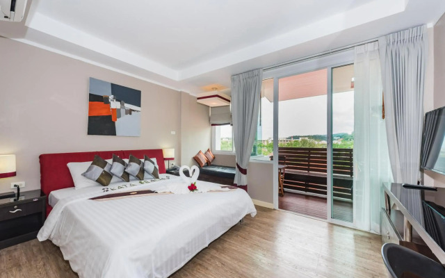 Kata Beach Studio Service Apartment