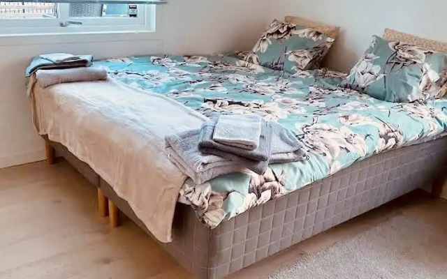 Lovely 2-bed Flat In Stockholm