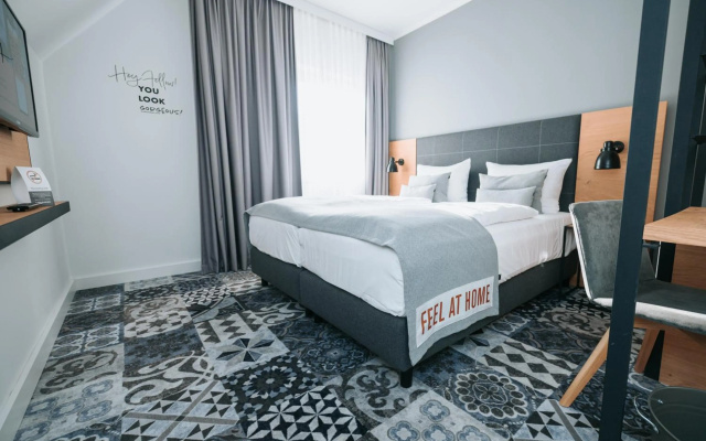 Coffee Fellows Hotel Puchheim