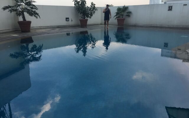 Gorgeous & Classic 2Br At Braga City Walk Apartment