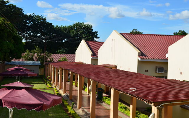 Riverside Hotel and Conference Centre