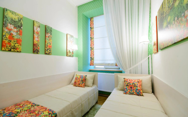 VIP апартаменти Ван Гог на площі Ринок