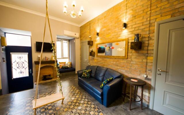 Sofia Apartment in old Tbilisi