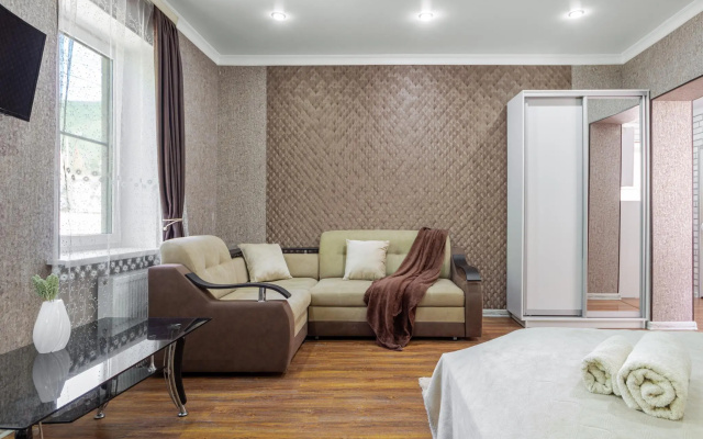 Rooms Apartments (Румс Апартментс) на улице Акопянца