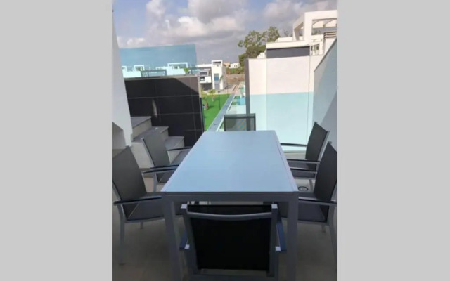 Oasis Beach Dream Holiday