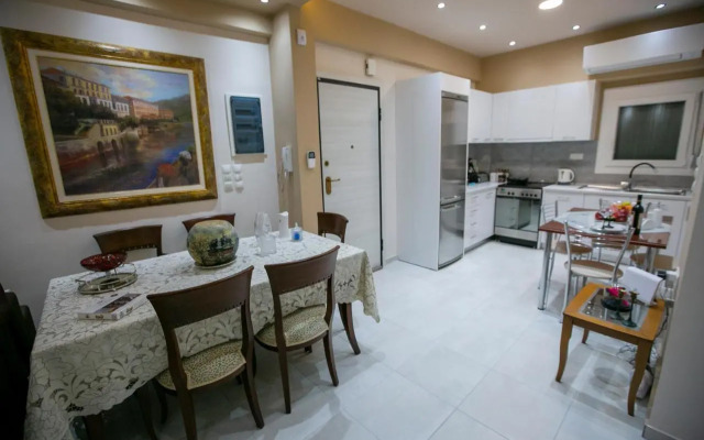 Moza House