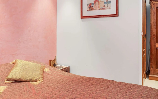 Holiday Home in Roseto Near Majestic Castle