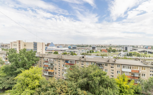 Novikov Courtyard on Dovator Street