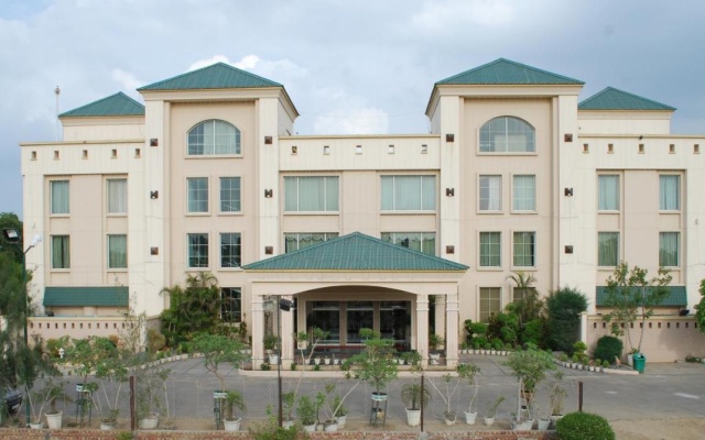 Midtown Grand