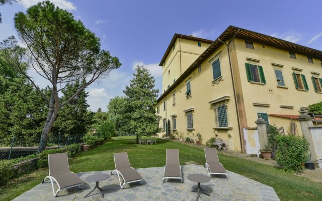 Residenza d'epoca Torre dei Lari