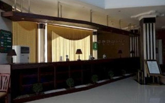 Zarafshan Grand Hotel