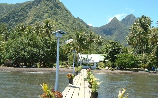 Bonjouir Lodge Paradise