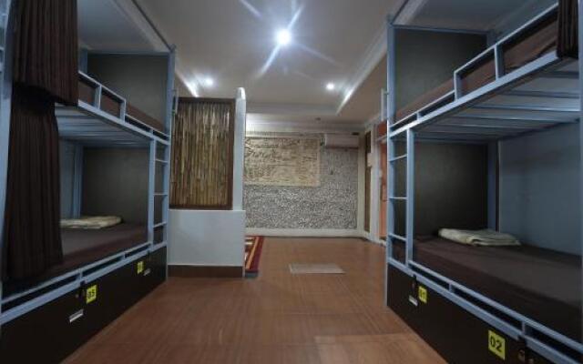 Dewa Hostel