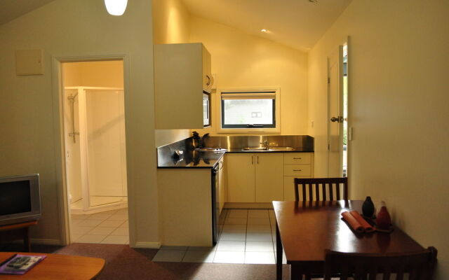 Anchor Down Cottages