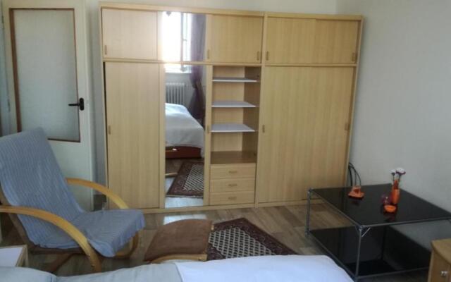 2.Flat for 2 people, WiFi