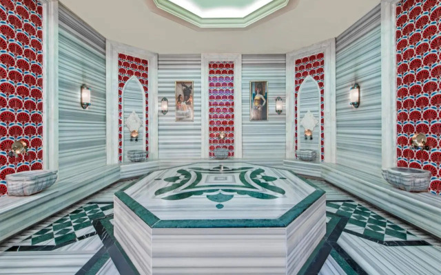 Elite World Van Hotel 5*